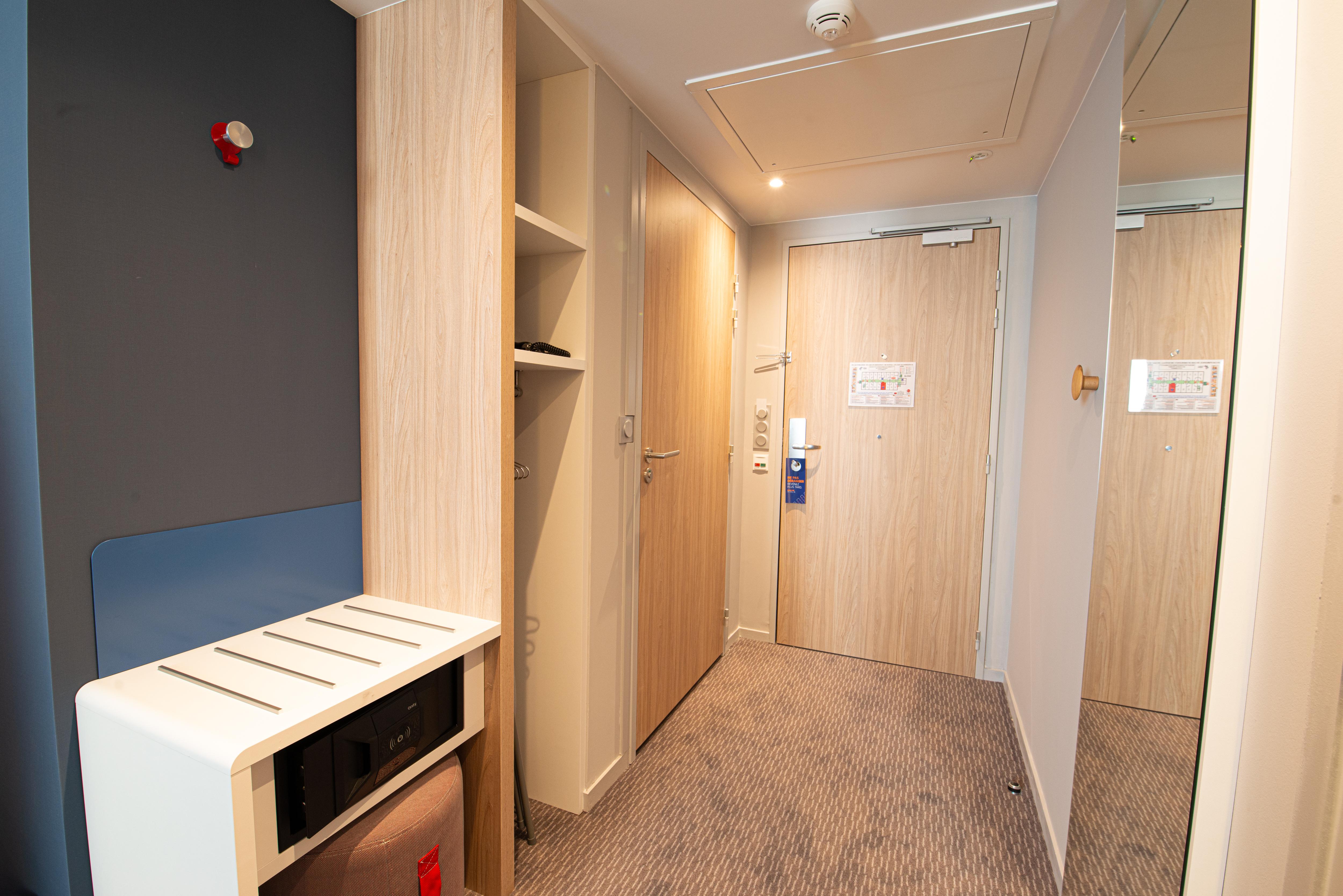 Holiday Inn Express - Bordeaux - Lormont By Ihg Zewnętrze zdjęcie