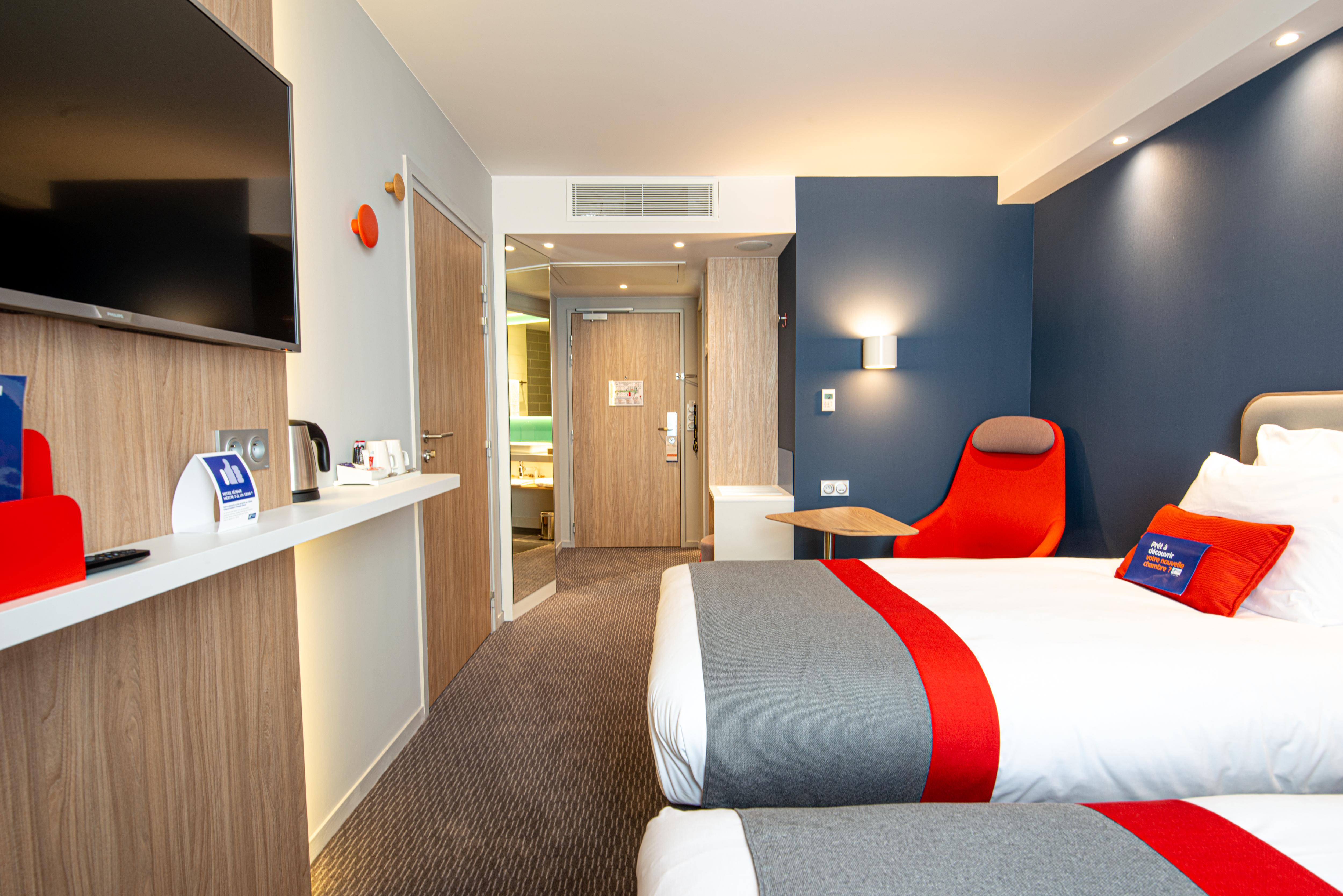 Holiday Inn Express - Bordeaux - Lormont By Ihg Zewnętrze zdjęcie