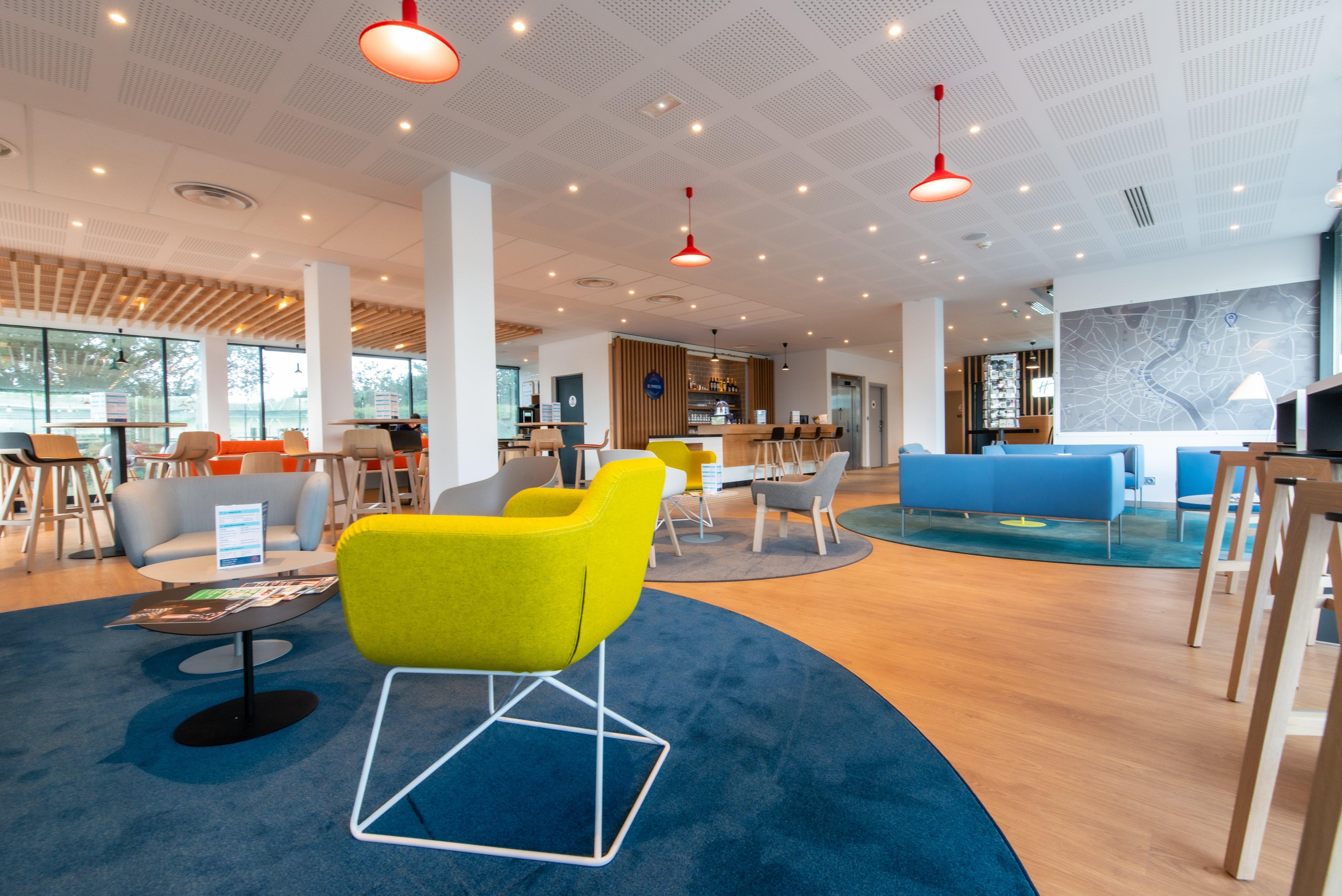 Holiday Inn Express - Bordeaux - Lormont By Ihg Zewnętrze zdjęcie