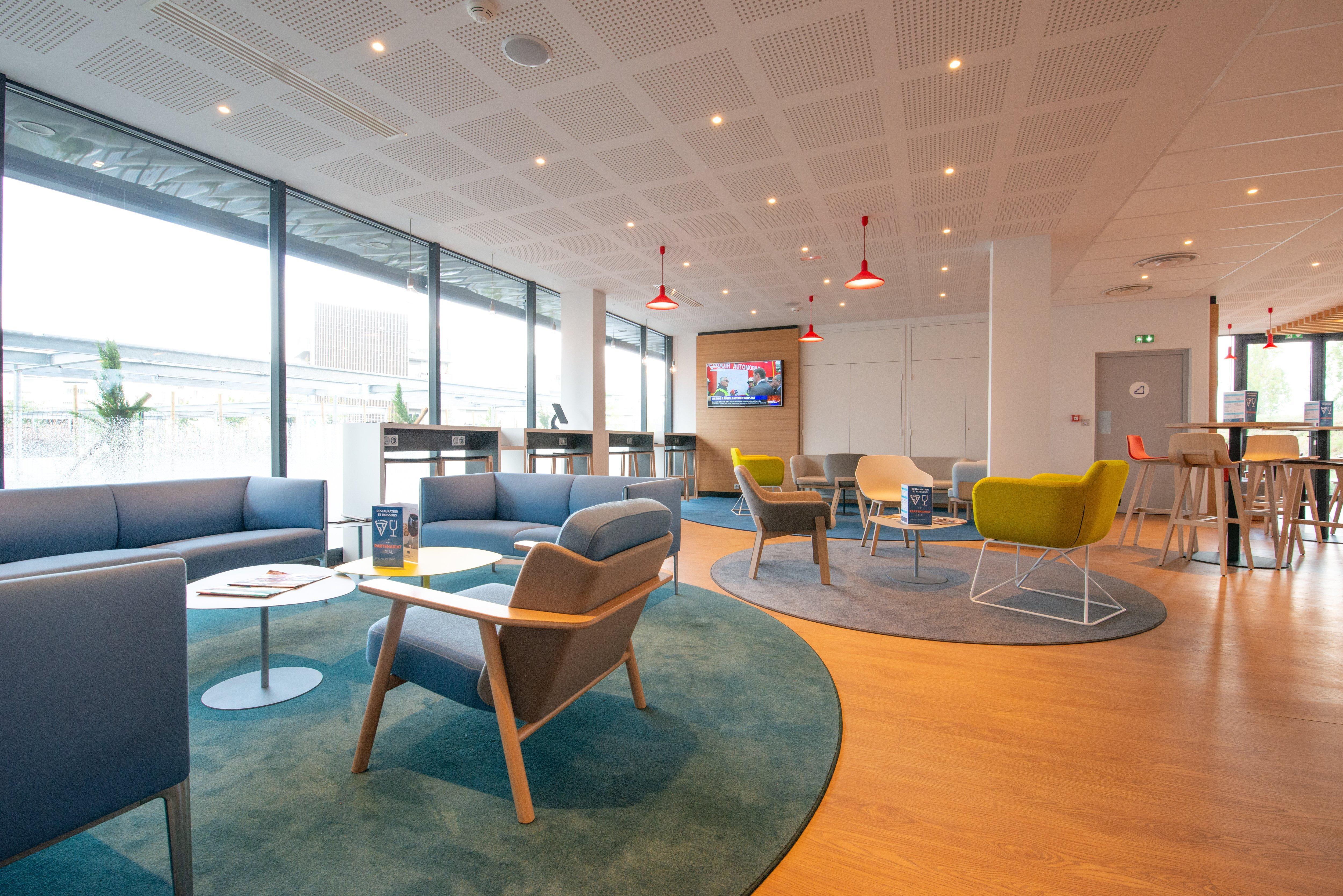 Holiday Inn Express - Bordeaux - Lormont By Ihg Zewnętrze zdjęcie